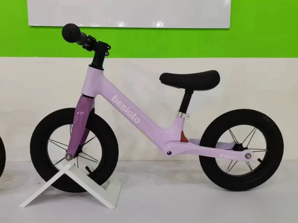 12" Kids Balance Bike with Adjustable Seat, Magnesium Alloy Frame and Shock Absorption, Wholesale - 图片 5