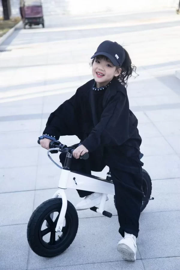 Electric Balance Bike for Kids with Display 3 Speeds Modes Kids Toddler Balance Bike, Wholesale - 图片 4