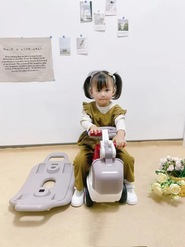 4-in-1 Multi-Function Kids Ride-On Toy Car - Excavator, Rocking Horse, Toy Dumper Truck, Sliding Car - 图片 2
