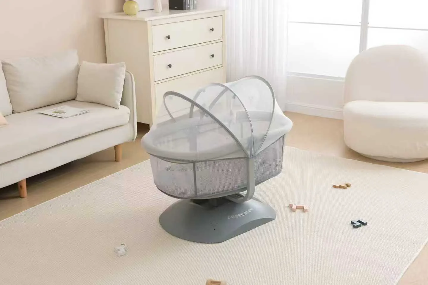 Wholesale Smart Electric Rocking Chair 6 Swing Modes with 12 Music Tracks Mattress Usable in Both Winter and Summer Suitable for Infants