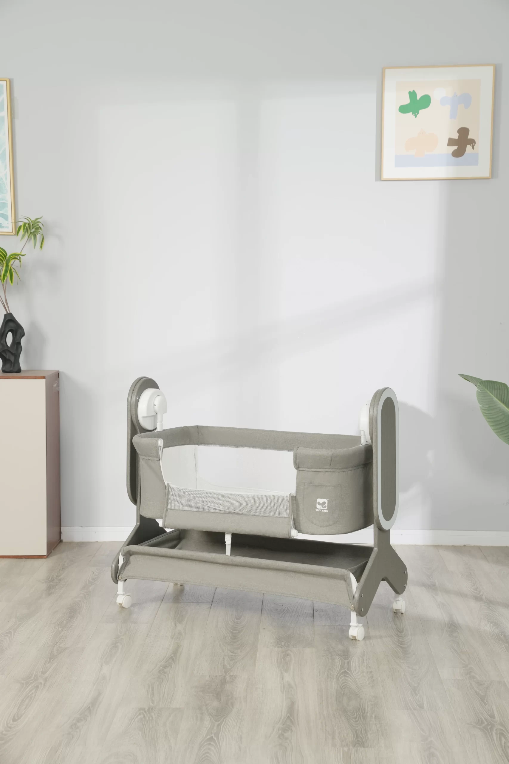 Wholesale Baby Rocking Bed Comfortable Electric Auto Baby Swing Bed With Soft Mattress and Toys - 图片 4