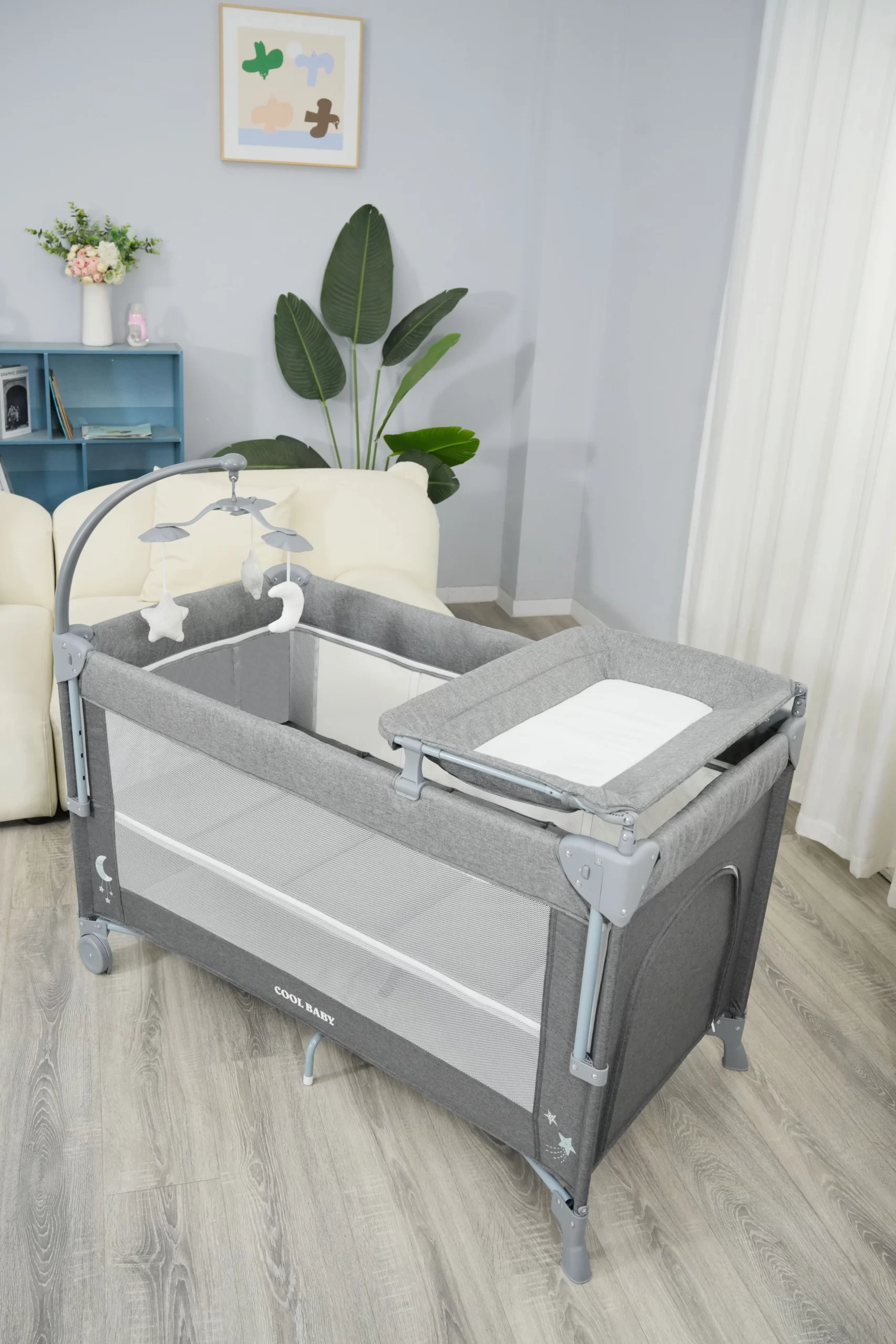 Wholesale Seamlessly transforms from newborn crib to toddler playpen with a built-in changing table and storage pockets for ultimate convenience - 图片 13