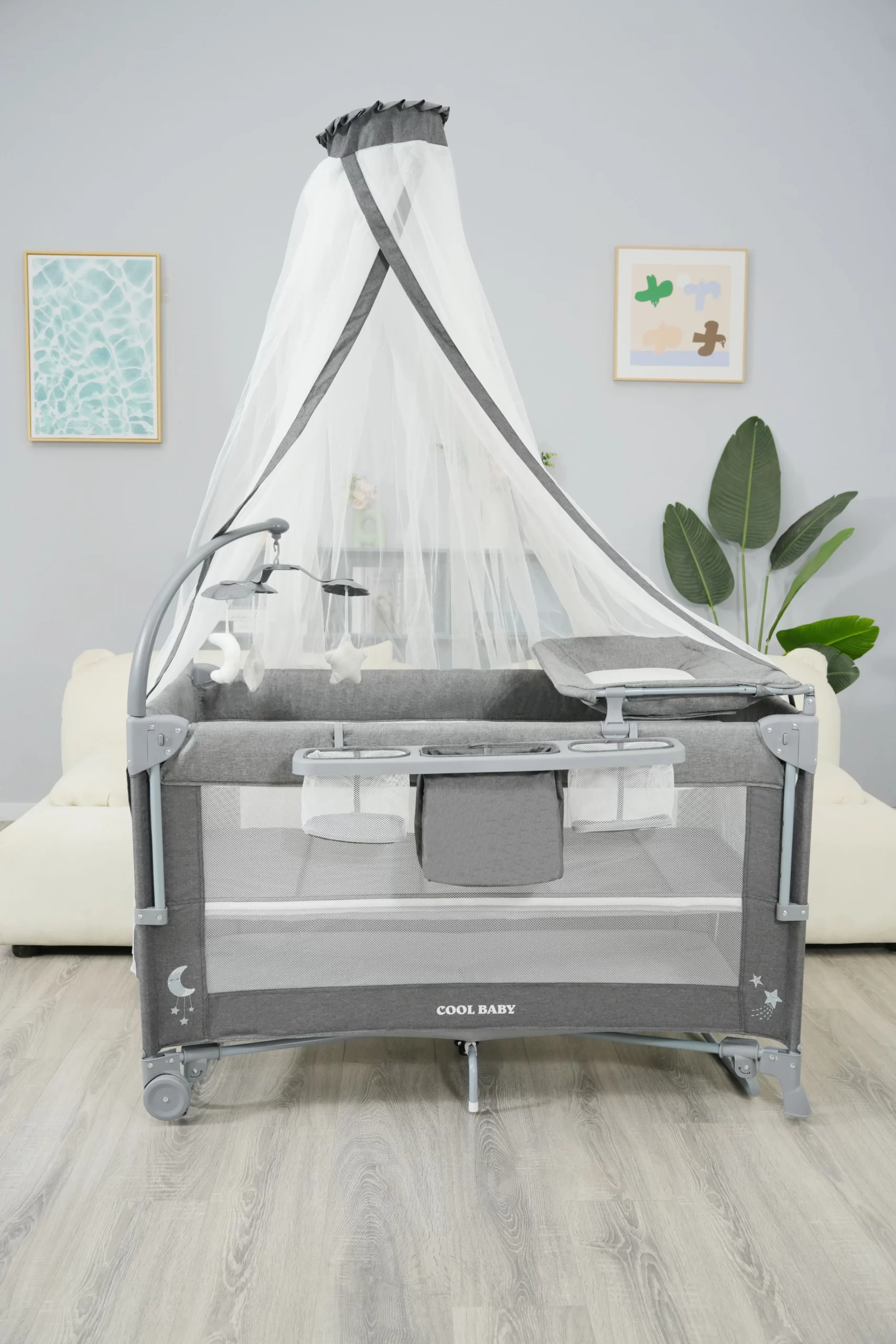 Wholesale Seamlessly transforms from newborn crib to toddler playpen with a built-in changing table and storage pockets for ultimate convenience - 图片 12