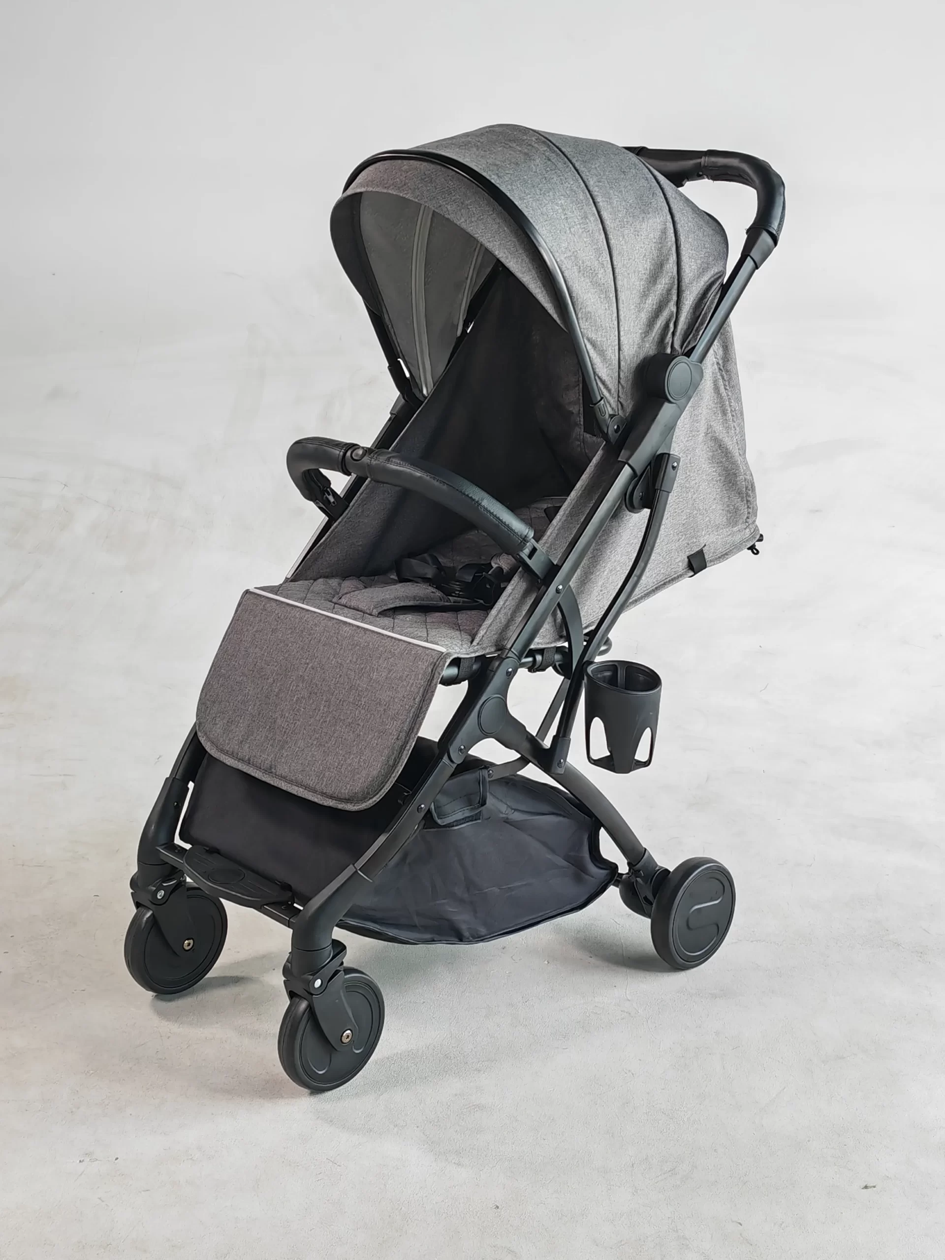Wholesale Sleek Compact City Stroller, All-Terrain Foldable Travel Stroller with Breathable Mesh, Cup Holder & Storage Basket, Gray Heather - 图片 16