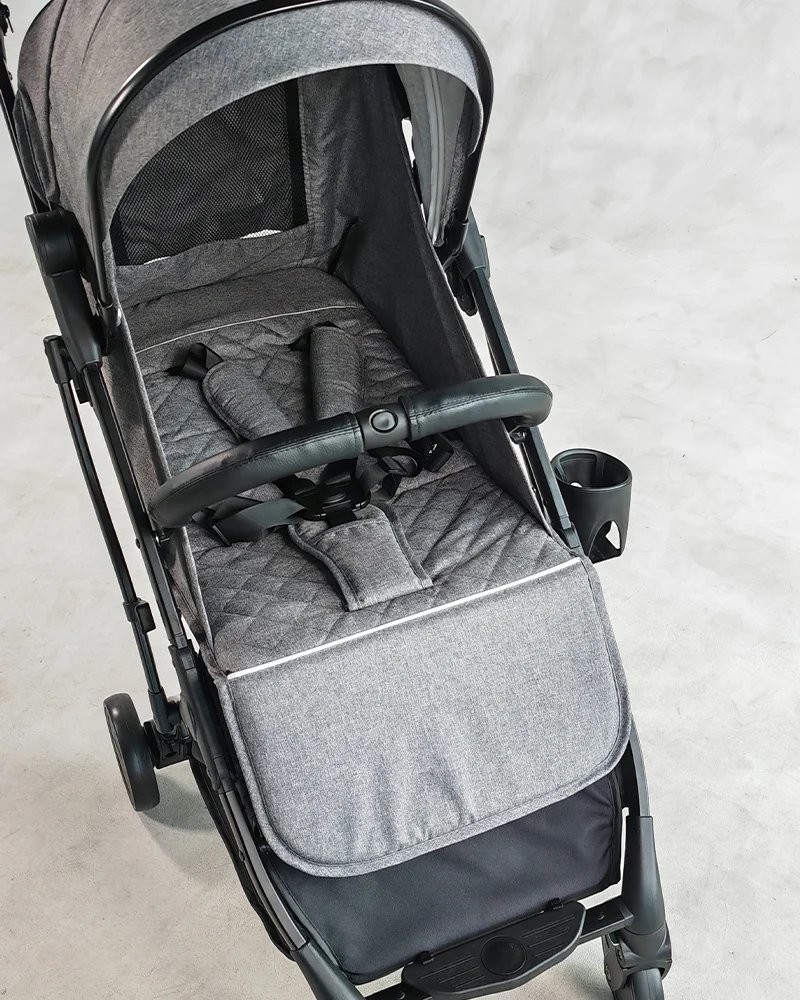 Wholesale Sleek Compact City Stroller, All-Terrain Foldable Travel Stroller with Breathable Mesh, Cup Holder & Storage Basket, Gray Heather - 图片 2